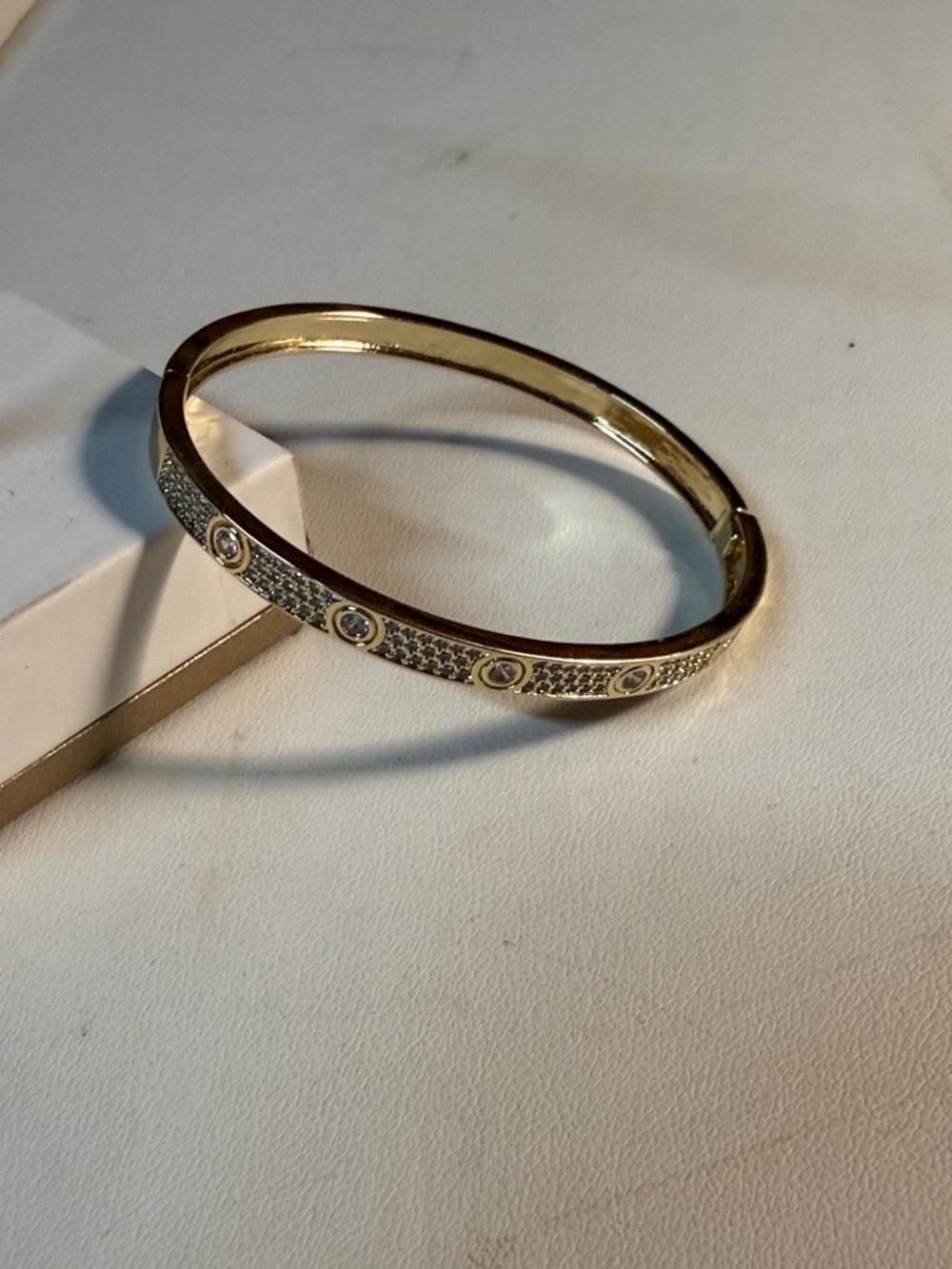 Gold Screw Motif Love Bangle Bracelet crystals Stainless Steel